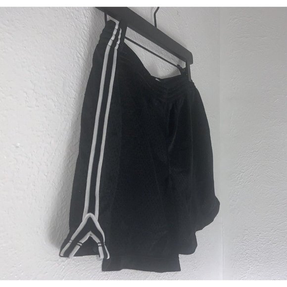 Champion, shorts Men,  Size L,  Color Black,  Very Good Condition - Picture 2 of 3